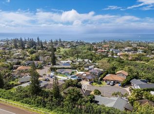 61 Loa Pl, Lahaina, HI 96761
