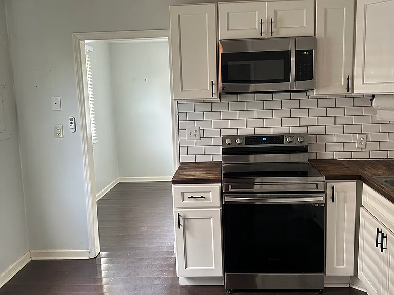 926 Marilyn Rd — Photo 4