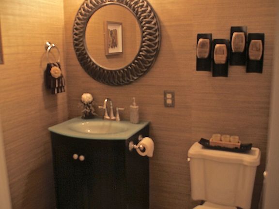 3rd image of 8717 Santa Bella Dr APT F