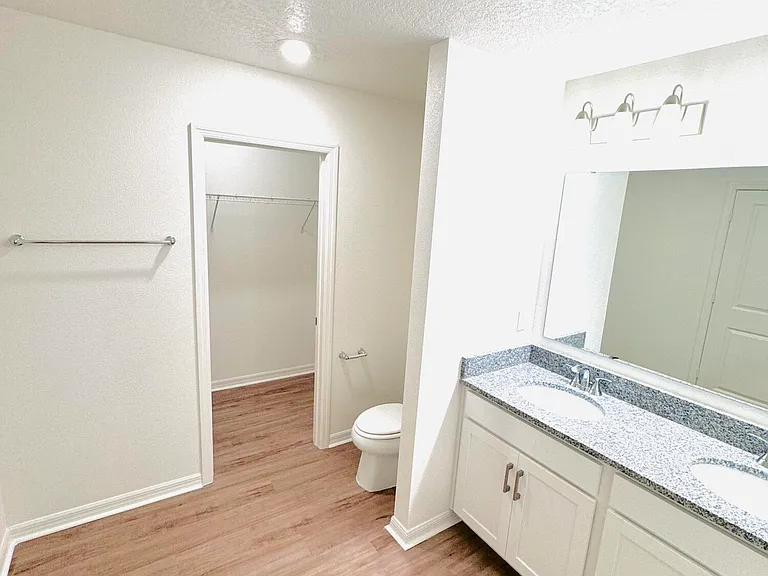 3015 Sanctuary Dr — Photo 16