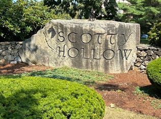 4 Scotty Hollow Dr #D4, North Chelmsford, MA 01863
