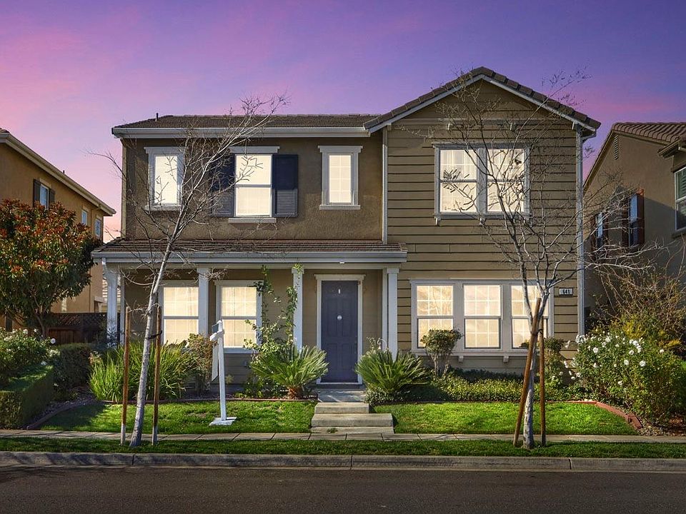 1st image of 641 N Santa Inez Dr