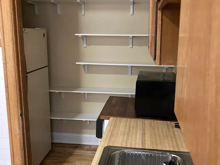 705 W Belmont Ave #2F — Photo 12