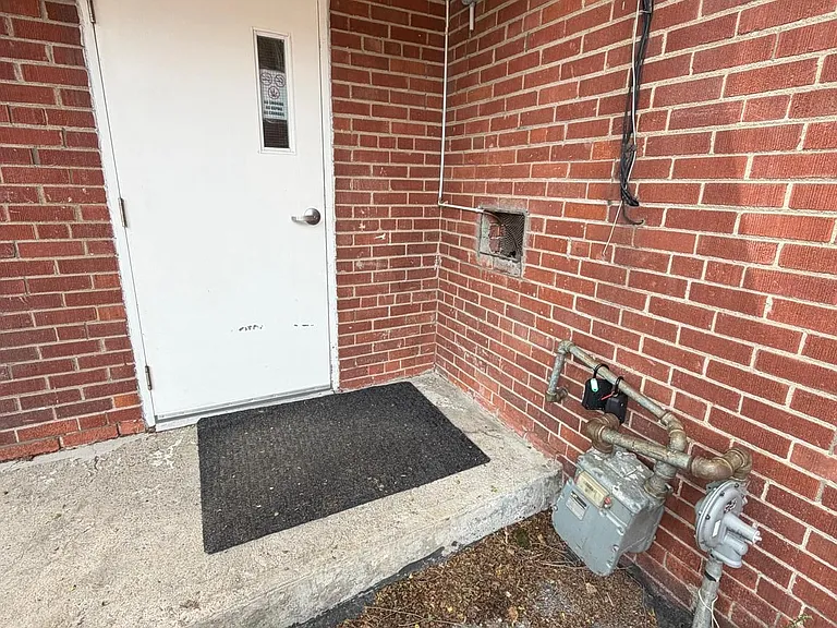 1110 Weston Rd #4 — Photo 14