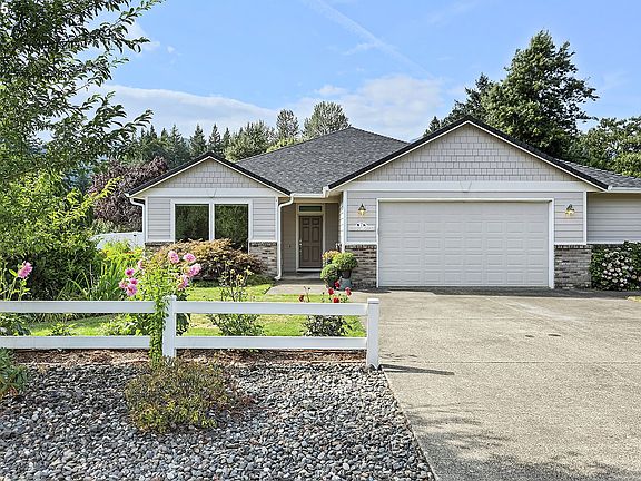 5th image of 7 Shady Oak Ln