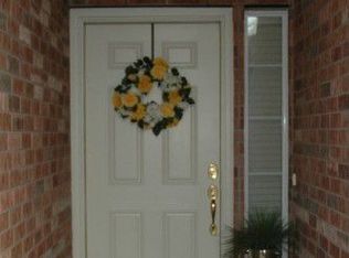 10 Drifting Shadows Cir, Conroe, TX 77385