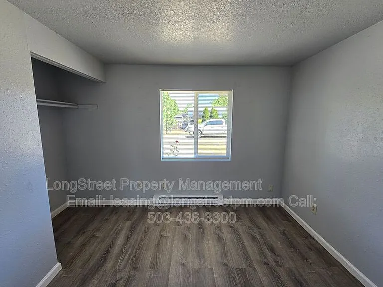 2830 SE Deborah Pl — Photo 11