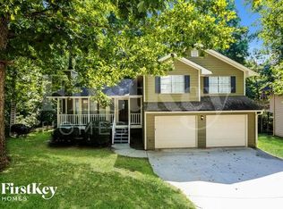 5657 Riverside Dr, Sugar Hill, GA 30518