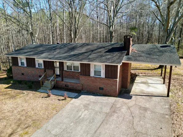 685 Lake Shore Dr, Haleyville, AL 35565