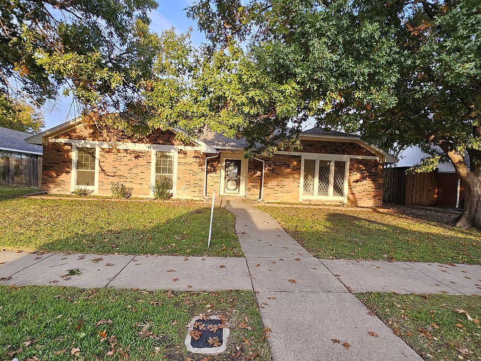 1st image of 1605 Century Oaks Dr