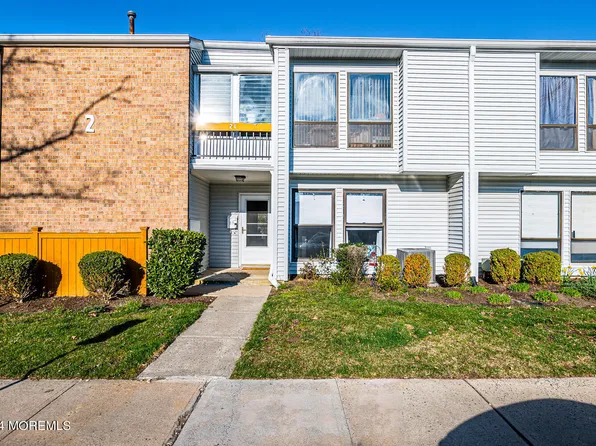 2 Lake Drive #D, East Windsor, NJ 08520