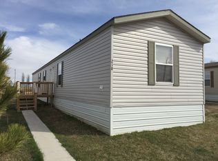 218 2nd St SW, Belfield, ND 58622