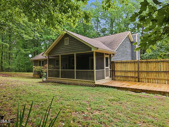 2nd image of 6117 Craig Rd