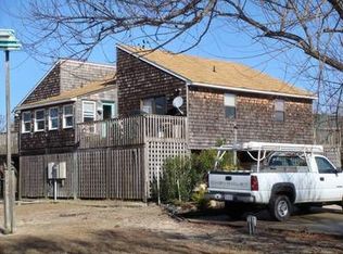 110 W Tateway Rd, Kitty Hawk, NC 27949