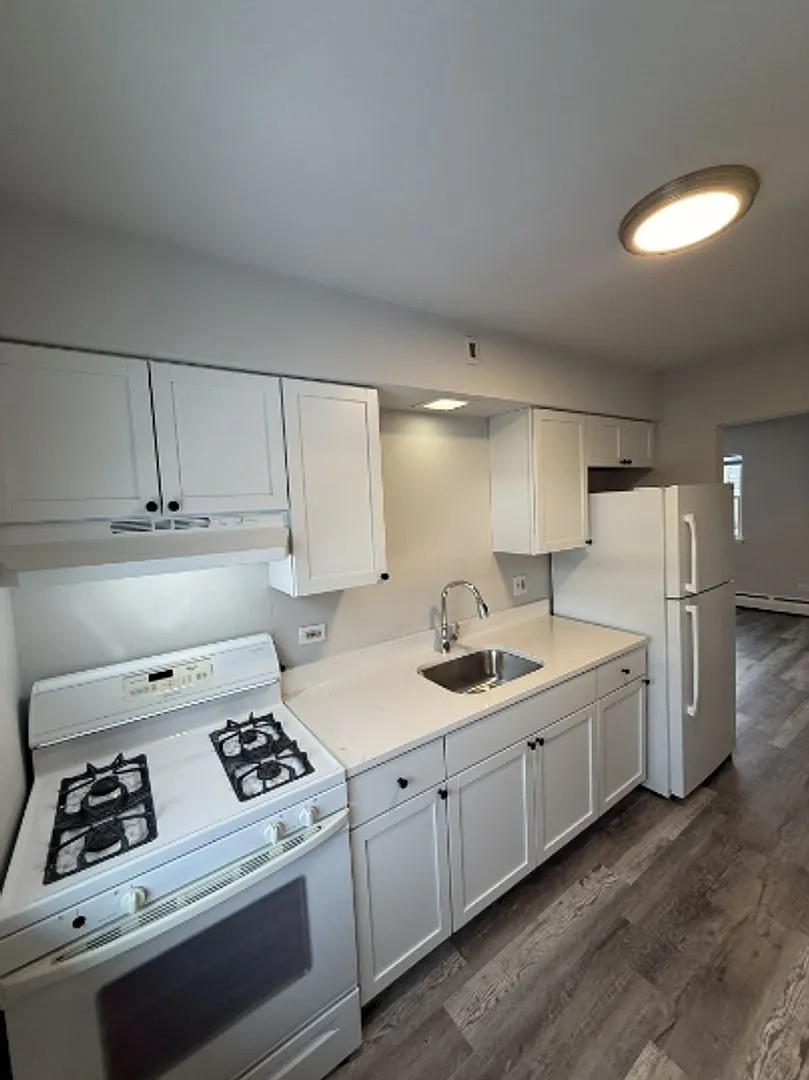 2840 South Harlem Avenue — Photo 1