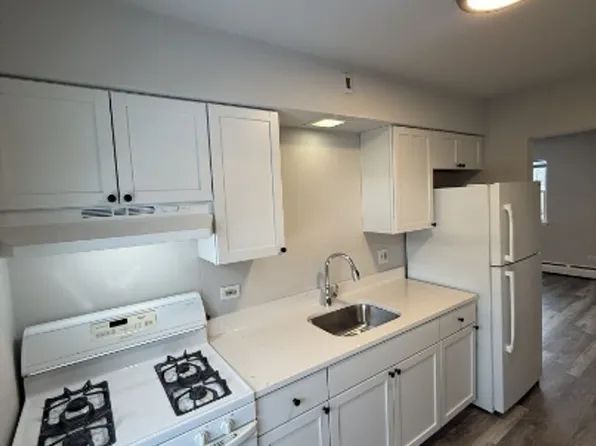 2840 South Harlem Avenue, 2840 S Harlem Ave #2N, Riverside, IL 60546