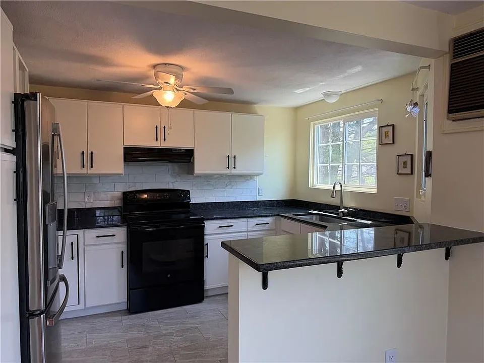 29 Swan Ct