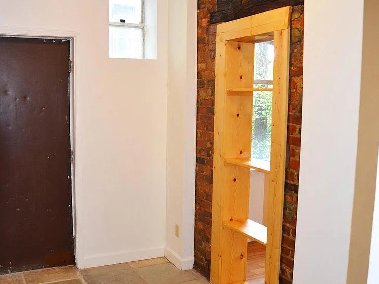 221 Renner St #1 — Photo 4