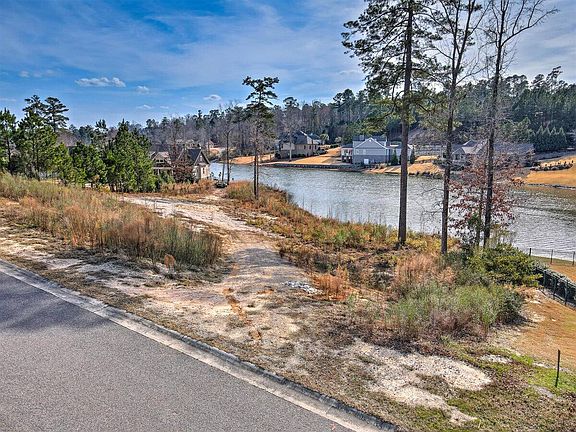4th image of 141 Sea Grass Ln