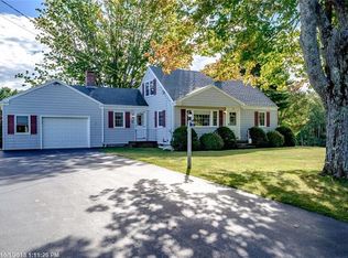 326 Princes Point Rd, Yarmouth, ME 04096