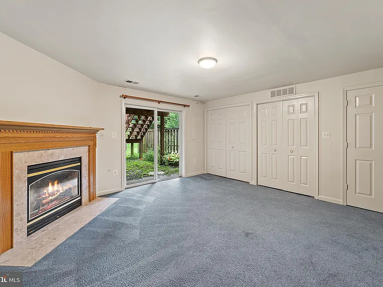 570 Highland Towne Ln — Photo 10