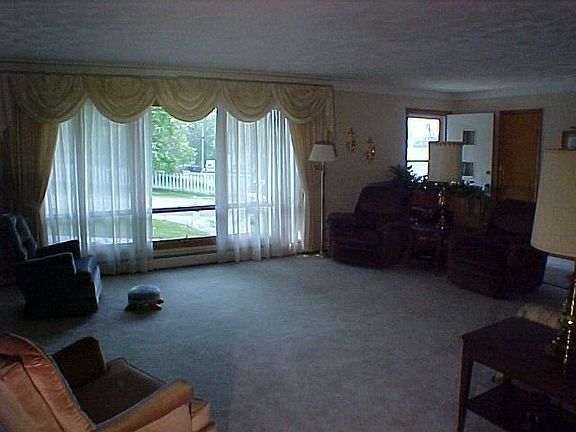 5th image of 31 Jefferson St E
