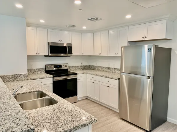 215 N Myrtle Ave Unit A11, Pomona, CA 91768