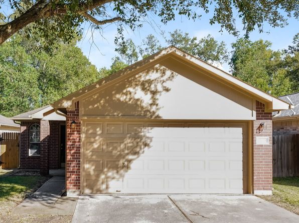 24214 Silver Maple Dr