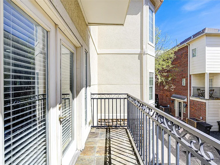 5813 Washington Ave #B — Photo 22