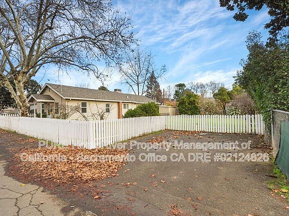 4th image of 231 La Rue Aly