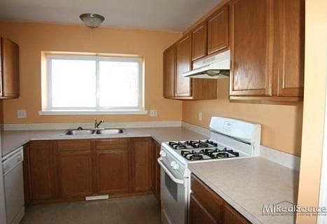 4th image of 53296 Pineridge Dr