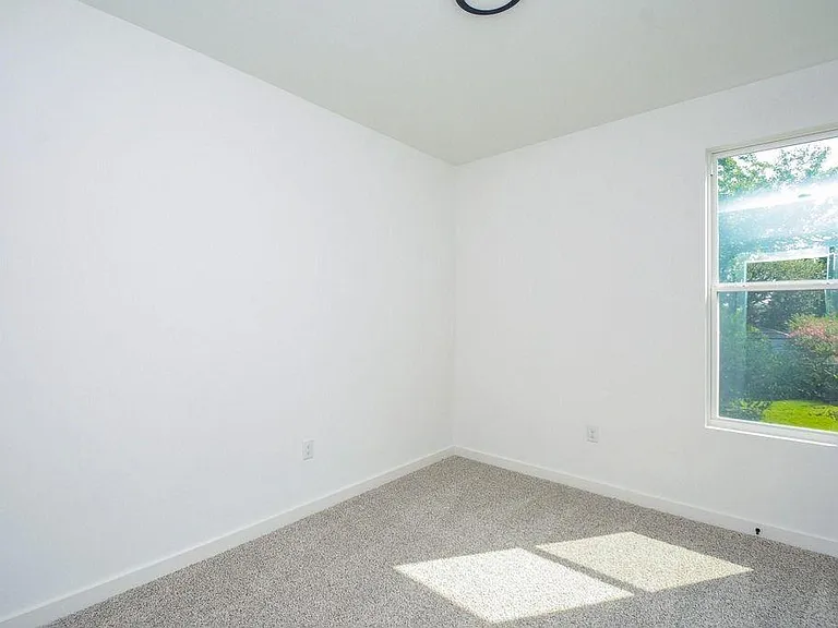 4358 Clover St #A — Photo 26