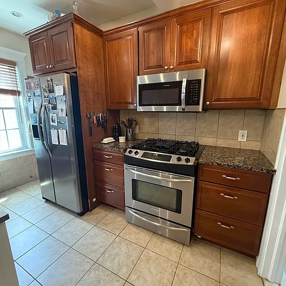 31 Mount Vernon St #3 — Photo 6