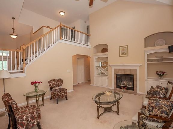 3rd image of 3 Mayfield Dr