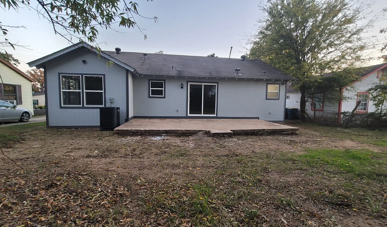 3 bed, 1.0 bath, $1,325 — Photo 3