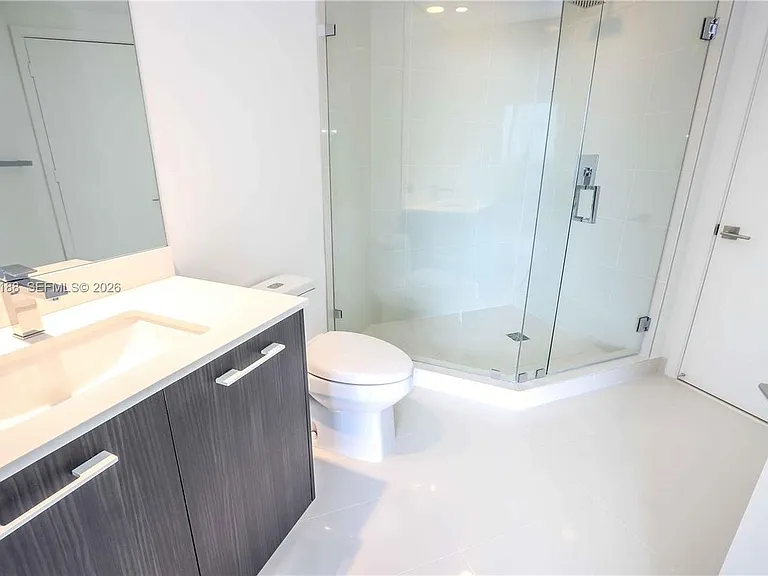 45 SW 9th St #2201 — Photo 7