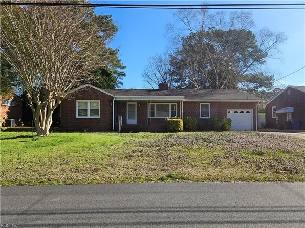 215 Charlotte Dr, Portsmouth, VA 23701