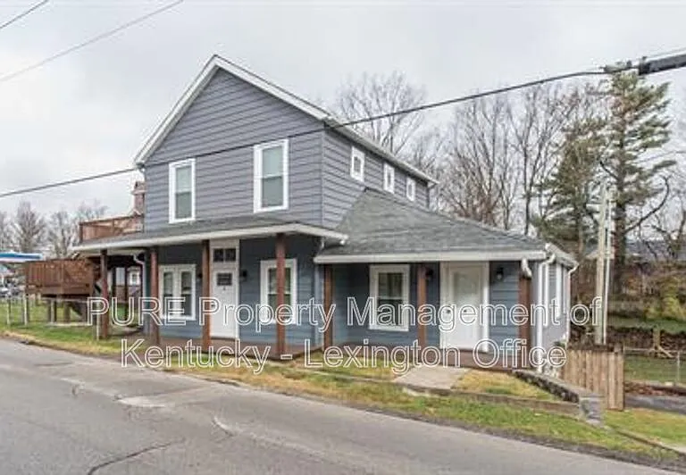 103 Moberly Ave #B — Photo 3