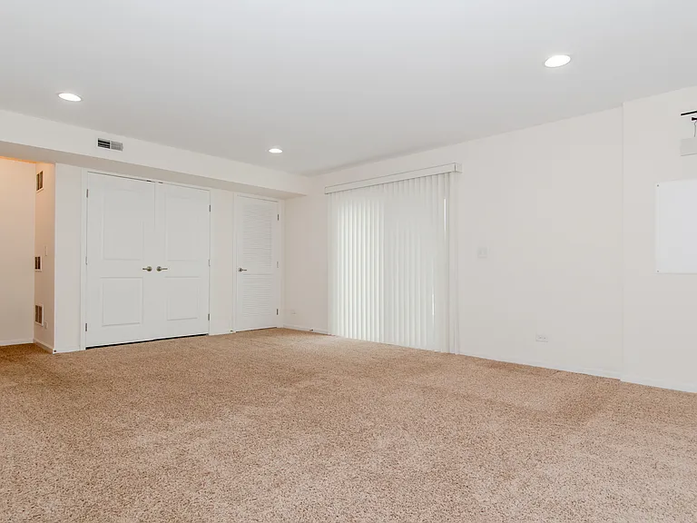 216 N Commerce St #216 — Photo 43
