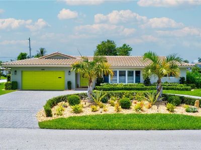 2490 NE 45th Street, Lighthouse Pt, FL, 33064