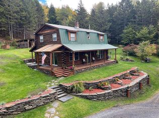 371 Bailey Rd, Northfield, VT 05663
