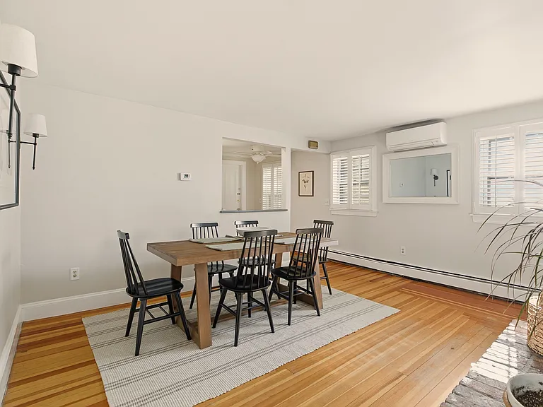 28 Kay St #3 — Photo 9