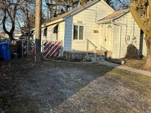 17688 Annapolis St, Dearborn Heights, MI 48125
