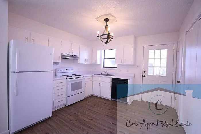 900 New Hope Ln #A — Photo 13