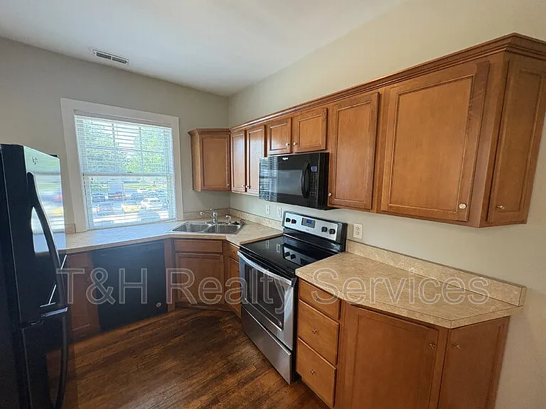 4842 N College Ave #4846 — Photo 11