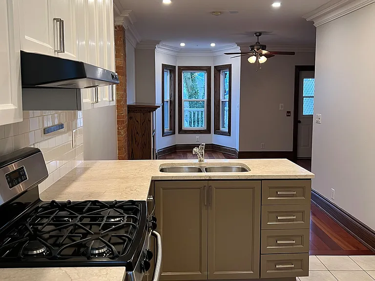 2 Afton Ave #2 — Photo 7