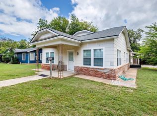 1714 8th St, Brownwood, TX 76801