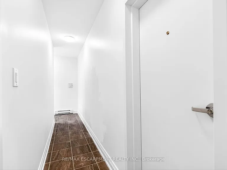 253 Saint Clair Blvd #2 — Photo 5