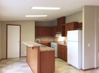 13926 Alabama Dr, Eagle, MI 48822