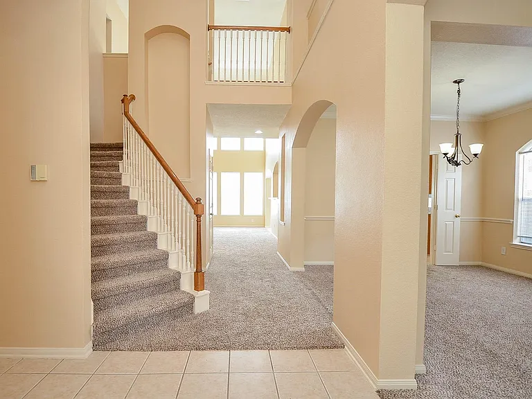 5439 Santa Chase Ln — Photo 5